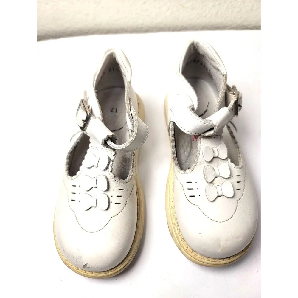Vintage Dogi Toddler White Leather Buckled Mary Jane Shoes Bow Detail Size 17 US